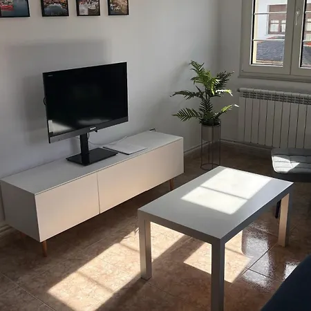 Nisas Vut-6351-as Apartment
