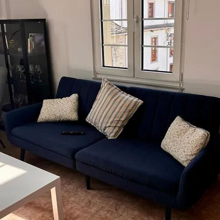 Nisas Vut-6351-as Apartment